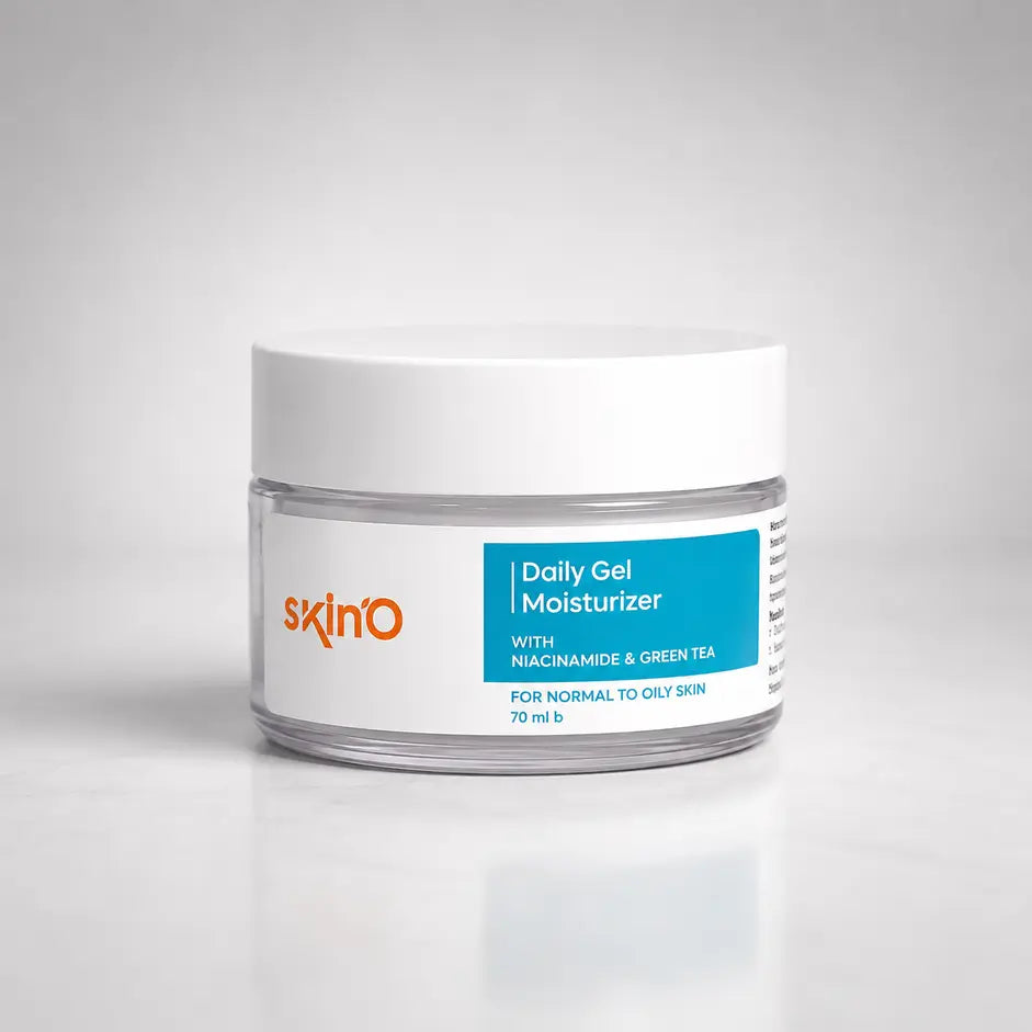 Skino Daily Gel Moisturizer in a clear jar with a white lid, showcasing a smooth, lightweight gel formula for daily skincare.