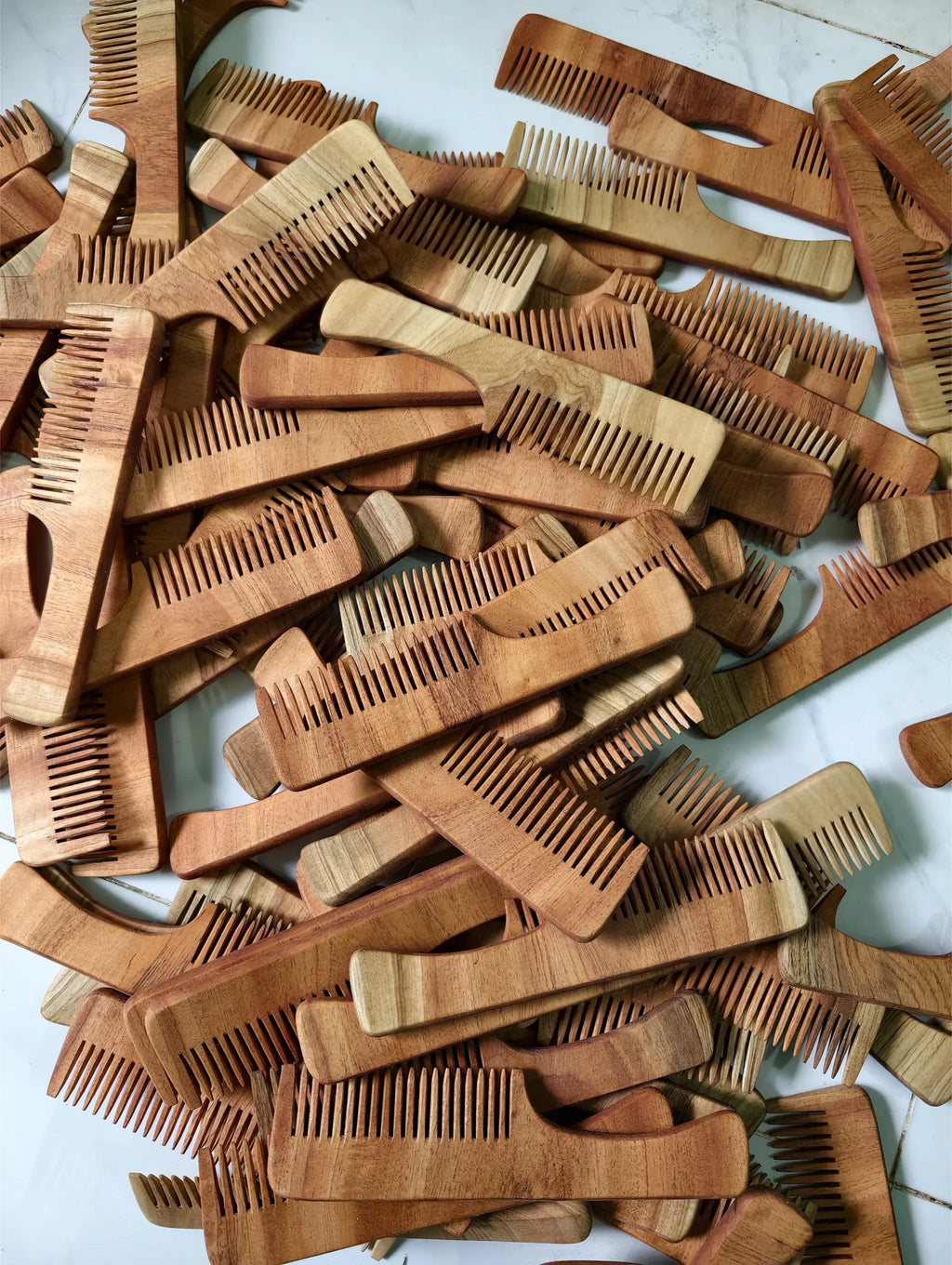 Wooden Comb | নিম কাঠের চিরুনি - Shudhik